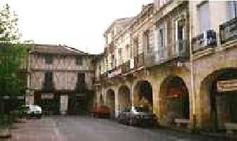Colonnades in Ste Foy
